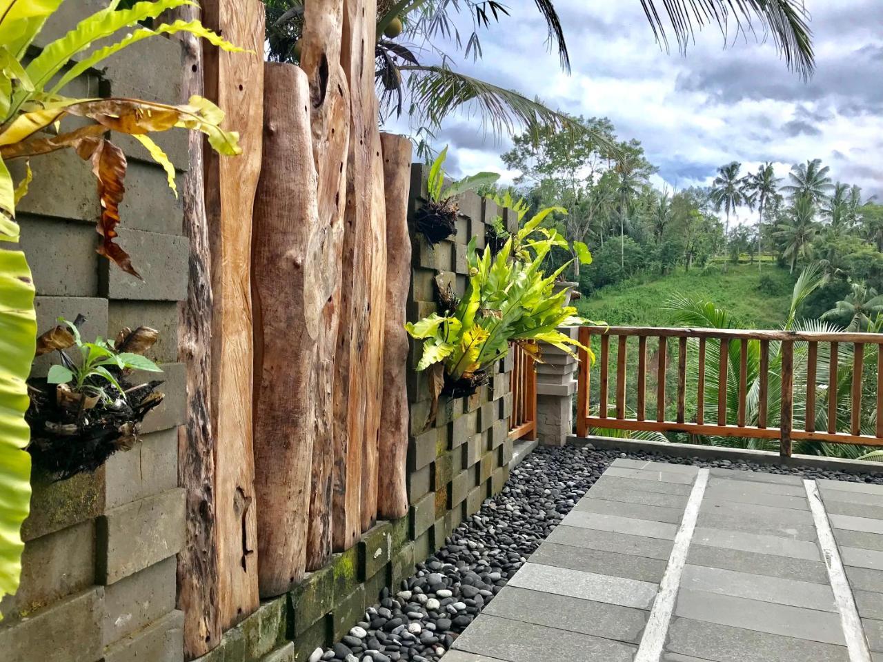 Ubud Paras Villa Экстерьер фото